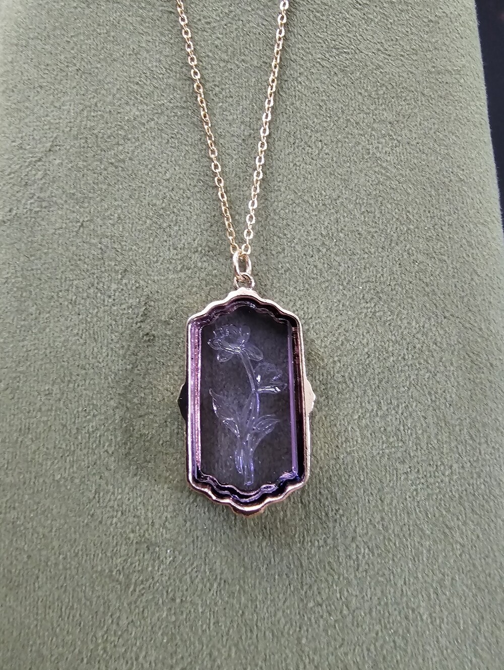 Necklace - Picture 4 of 4